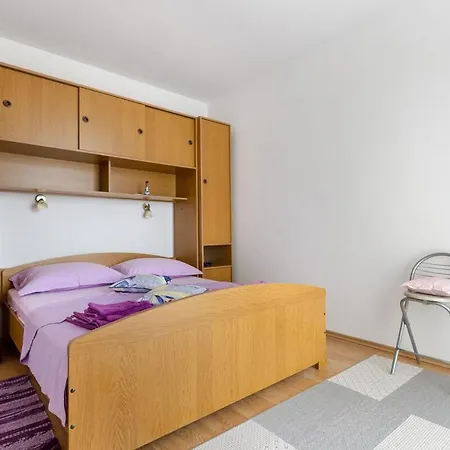Apartamento Lacic Est *
