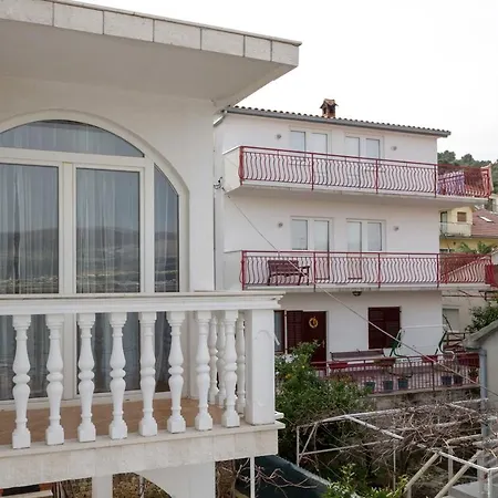 Apartamento Lacic Est Trogir
