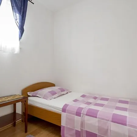Apartamento Lacic Est *
